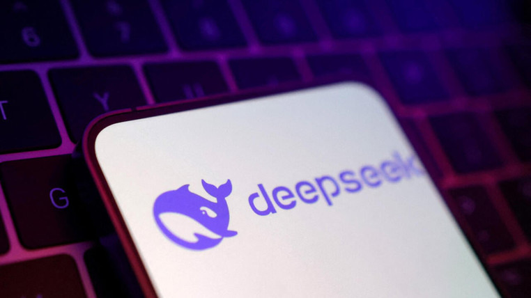 რა არის DeepSeek და რატომ გამოიწვია „აფეთქება“ მსოფლიო AI-სექტორში