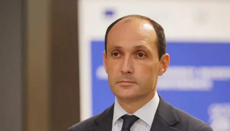 ლევან დავითაშვილი – 6 მლრდ დოლარის პირდაპირი უცხოური ინვესტიციის საქართველოში განხორციელების გადაწყვეტილება ადასტურებს, რომ ქვეყანა საინვესტიციო რუკაზე კიდევ უფრო მიმზიდველი ადგილი ხდება
